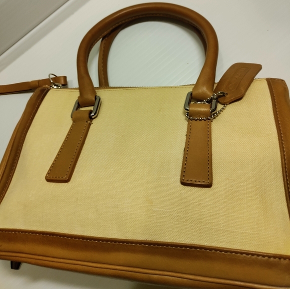 Coach Vintage Bonnie Legacy Linen And Leather Satchel Purse A 1P 9436 👓RARE👓 - Picture 4 of 11